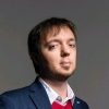 Валентин — старший разработчик Валентин - старший разработчик
